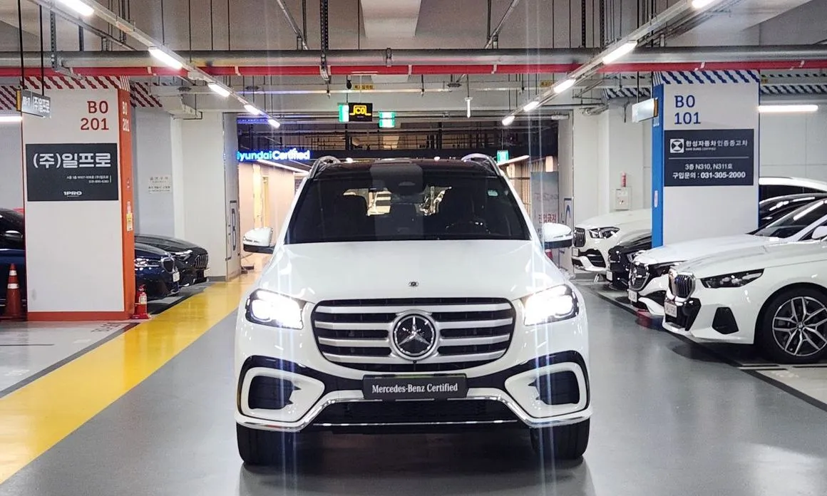 Mercedes-Benz GLS-Class — фото 7