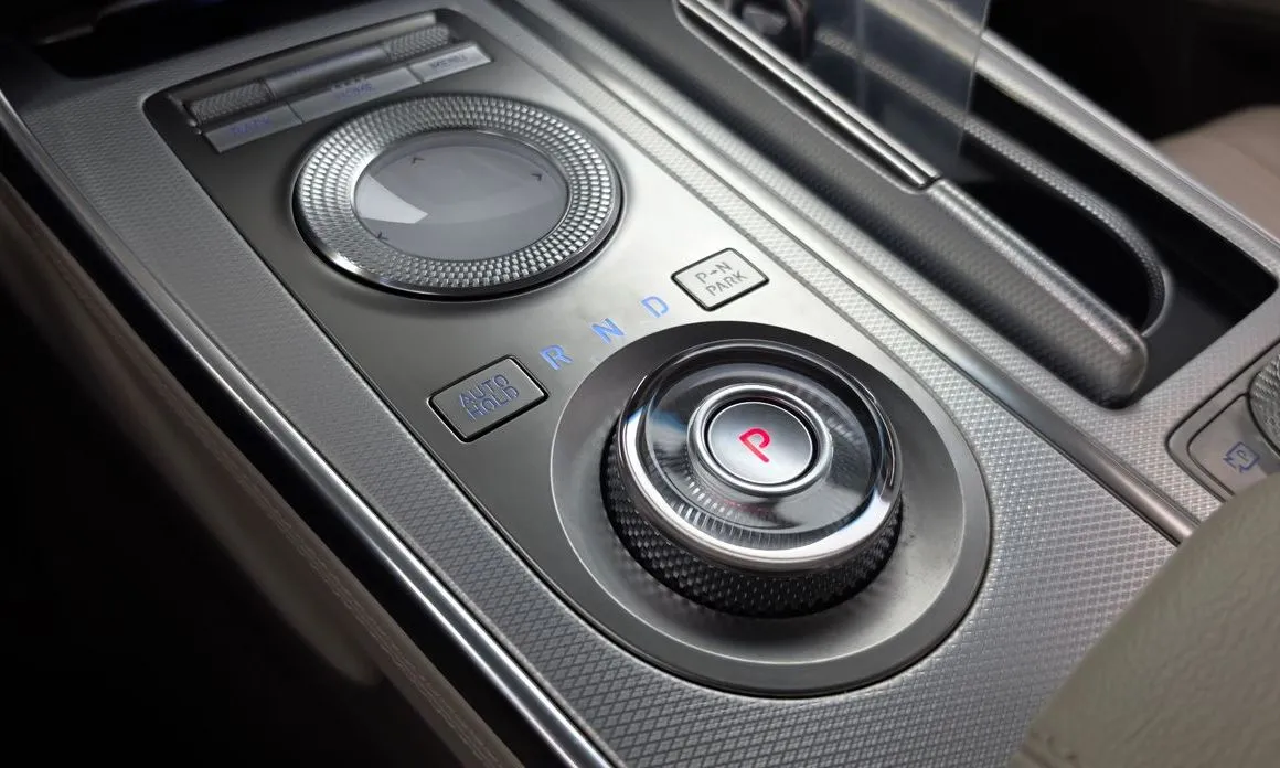 Genesis GV80 — фото 2