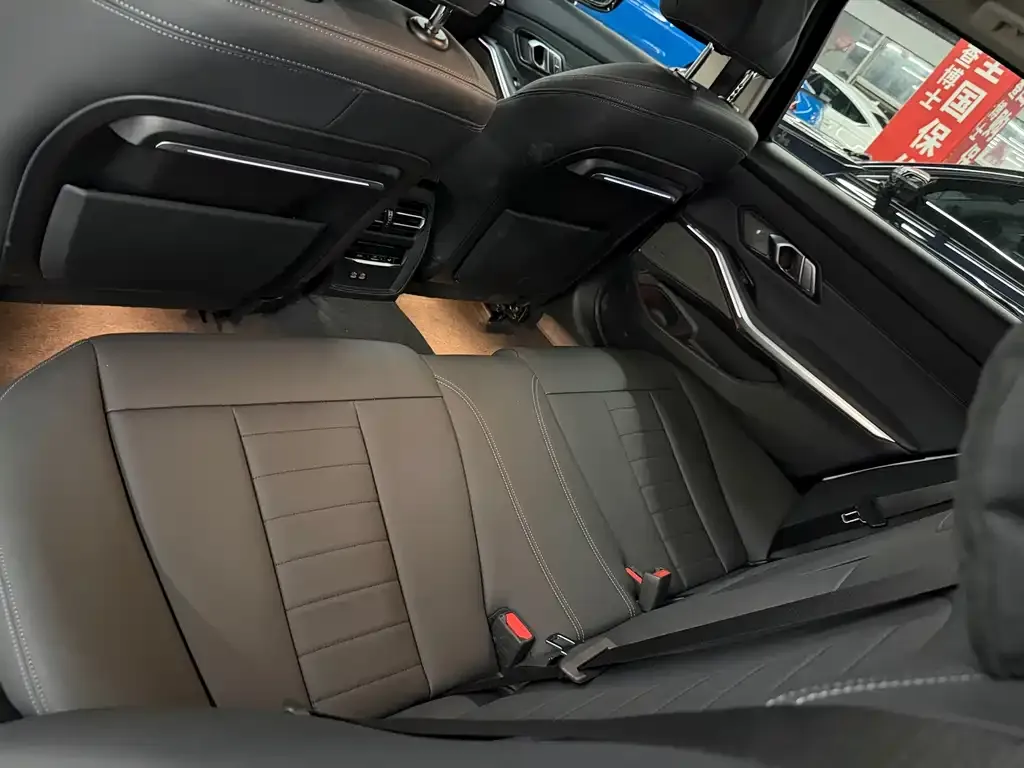 BMW 3 Series — фото 10