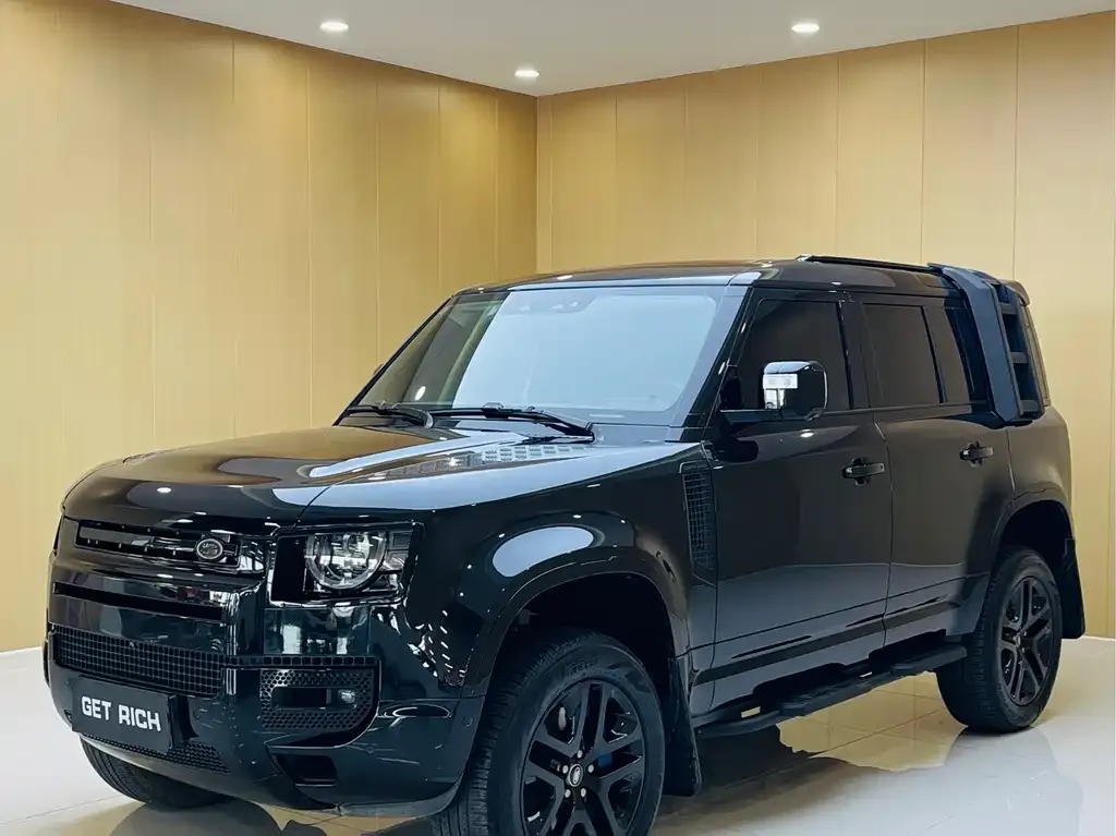 Land Rover Defender — фото 1