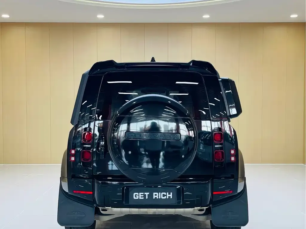 Land Rover Defender — фото 2