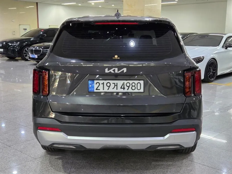 Kia Sorento — фото 6