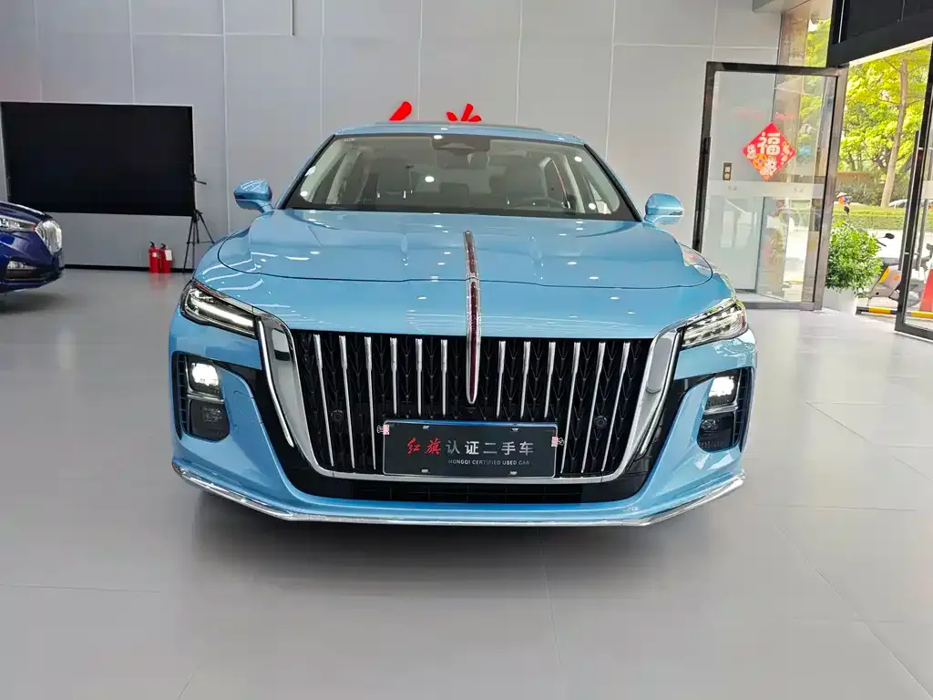 Hongqi H5 — фото 3