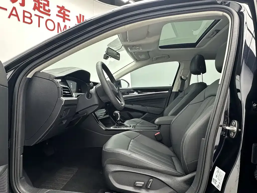 Volkswagen Passat — фото 6