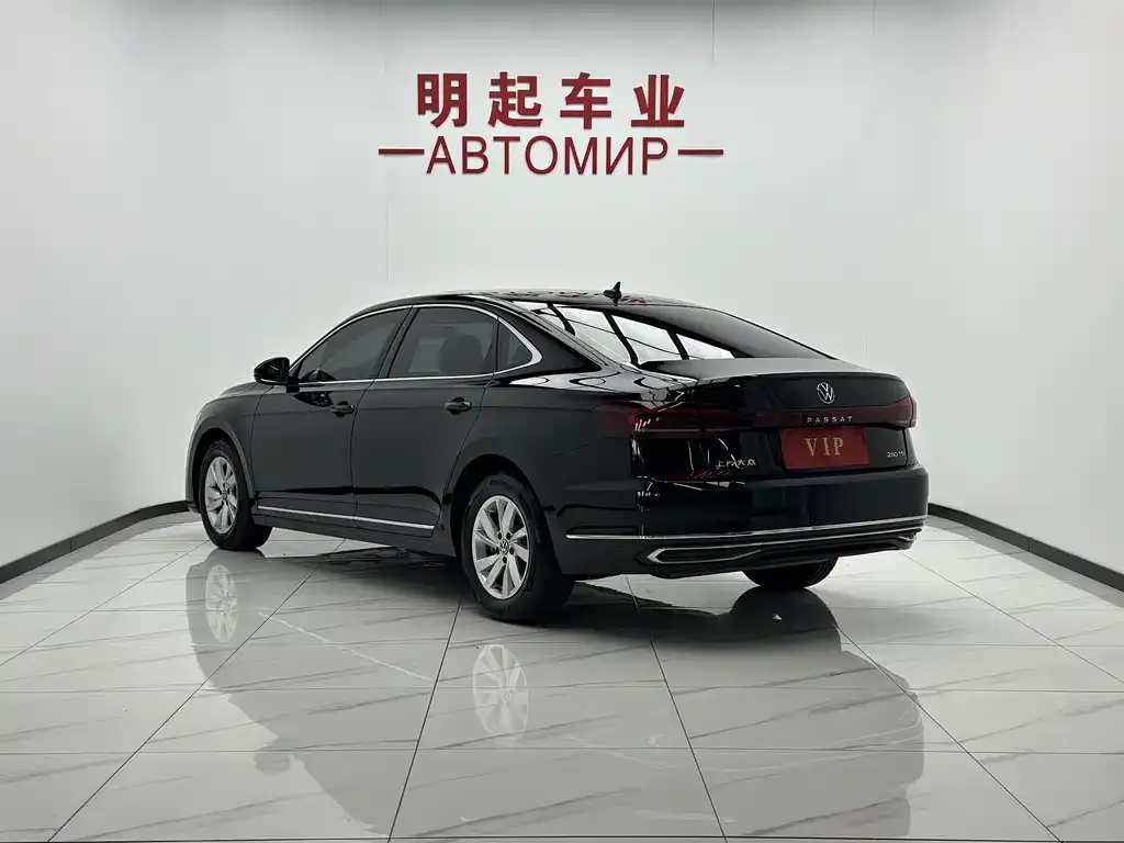 Volkswagen Passat — фото 5