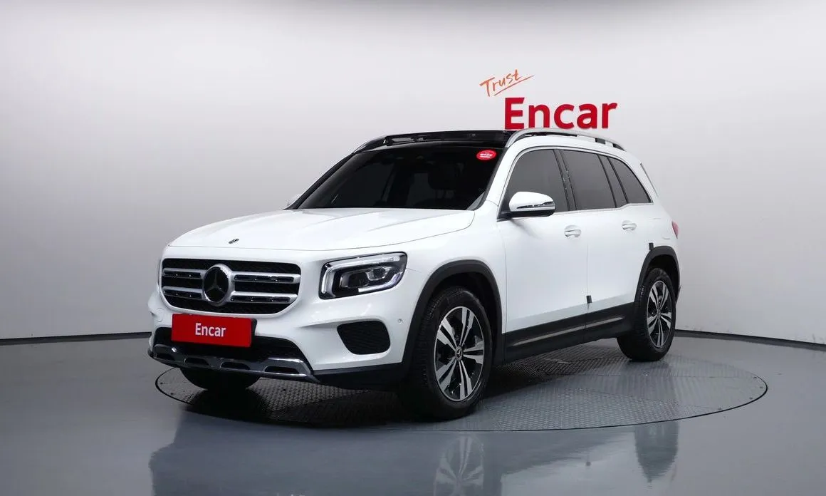 Mercedes-Benz GLB-Class — фото 1