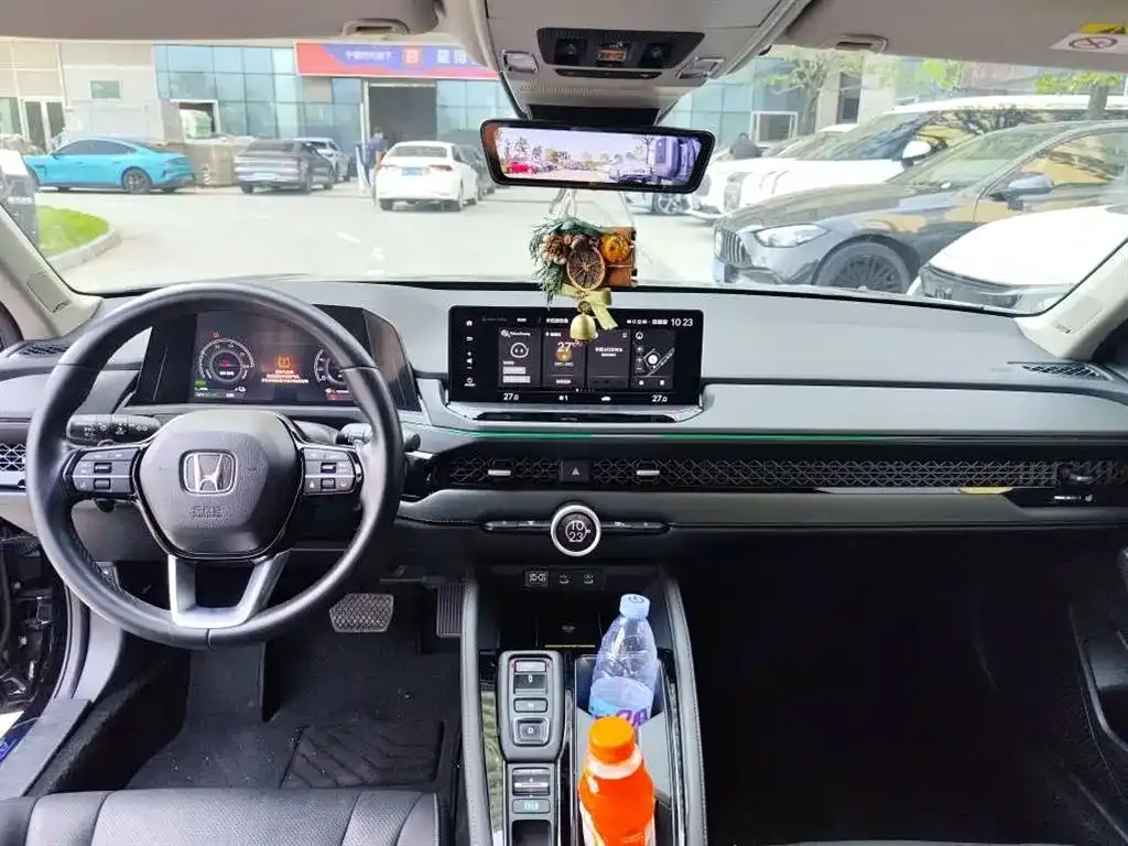 Honda Accord New Energy — фото 6