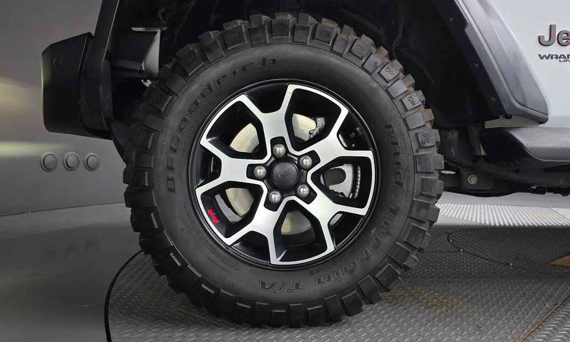 Jeep Wrangler — фото 6