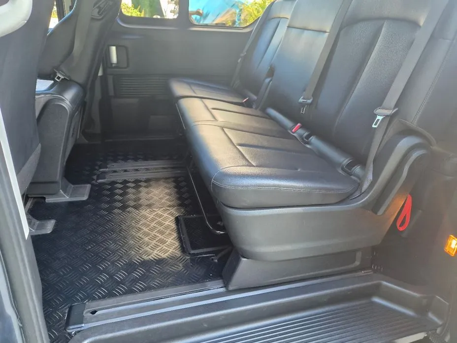 Hyundai Staria — фото 2