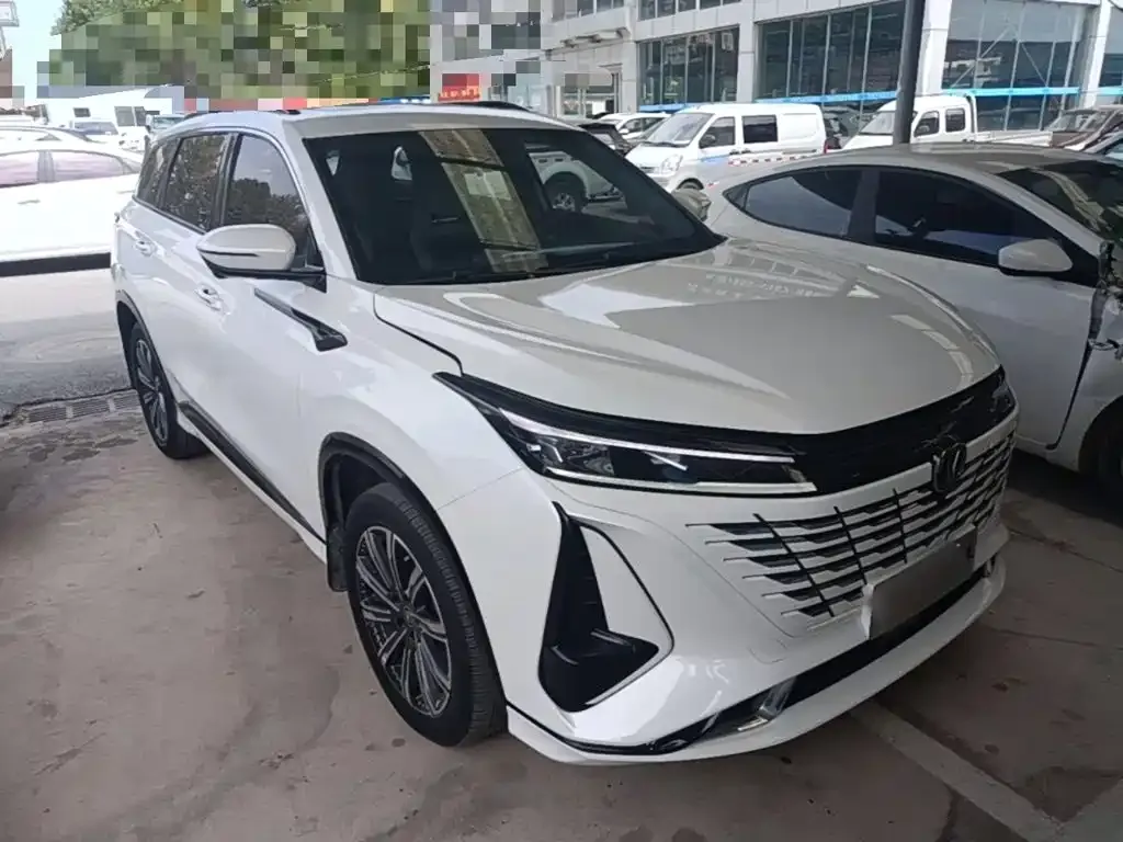 Changan CS75 PLUS — фото 8