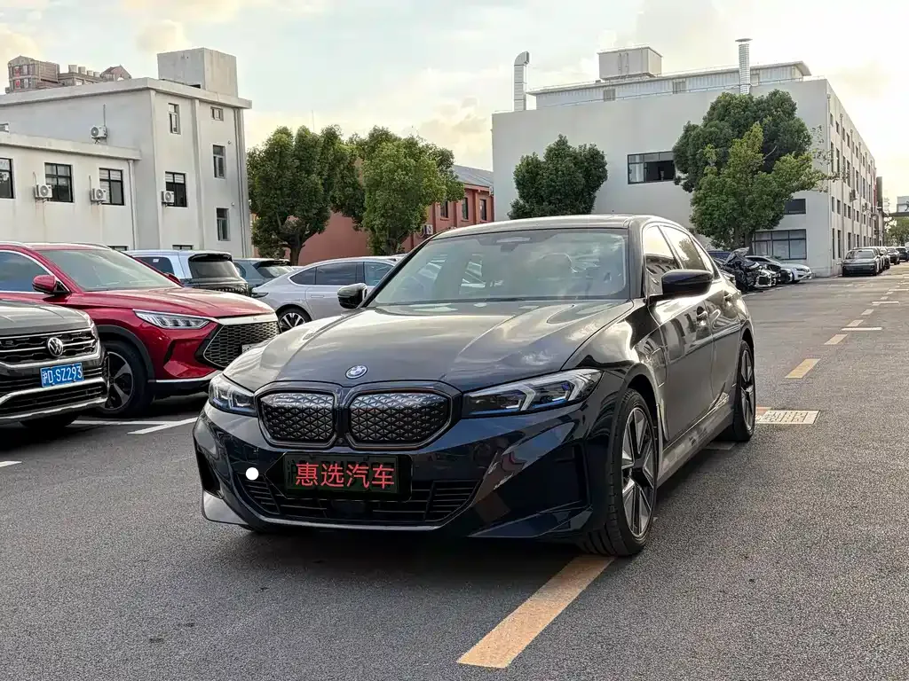 BMW i3 — фото 1