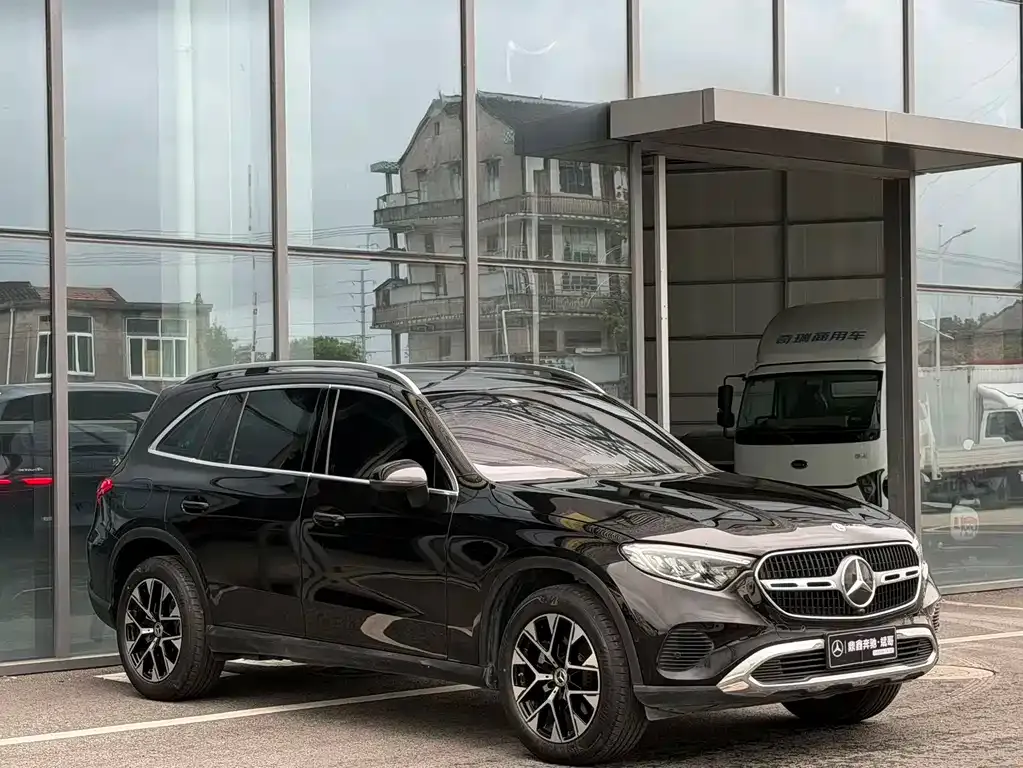 Mercedes-Benz GLC — фото 8