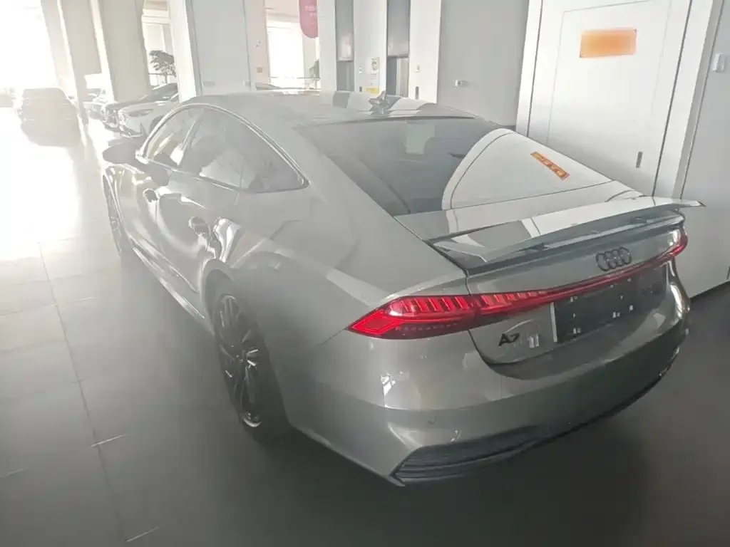 Audi A7 — фото 6