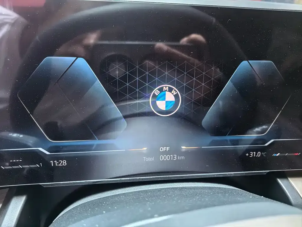 BMW 5 Series — фото 5