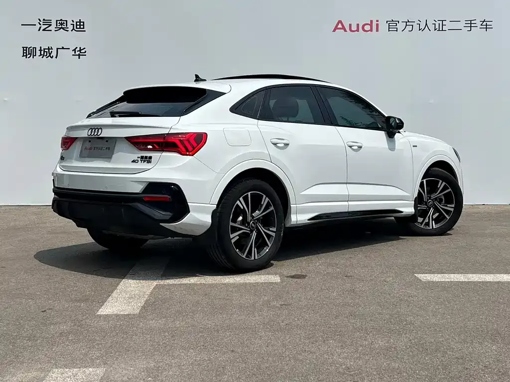 Audi Q3 Sportback — фото 4
