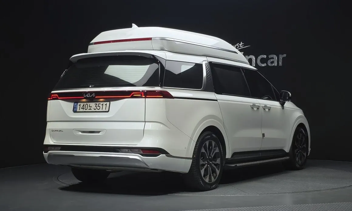 Kia Carnival — фото 2