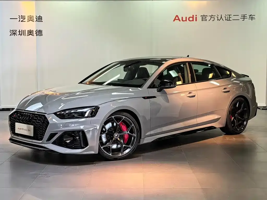 Audi RS 5 — фото 1