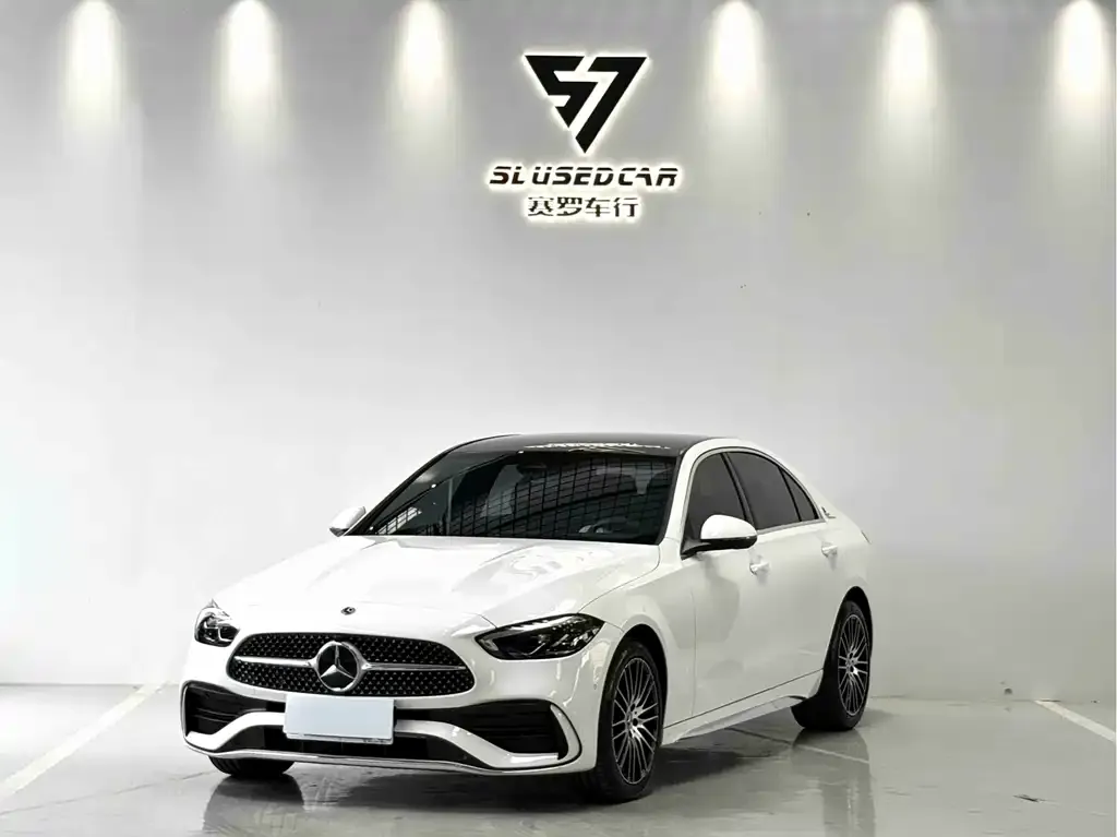 Mercedes-Benz C-Class — фото 1