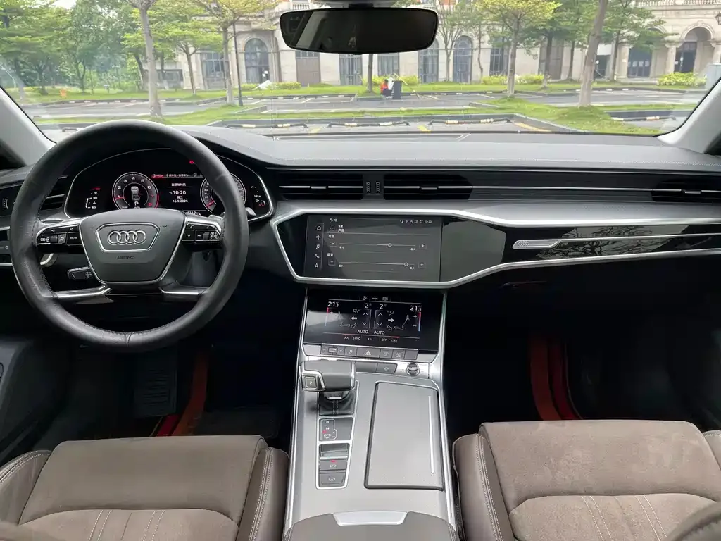 Audi A7L — фото 3