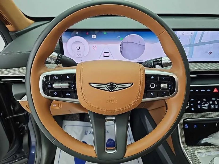 Genesis GV80 — фото 10