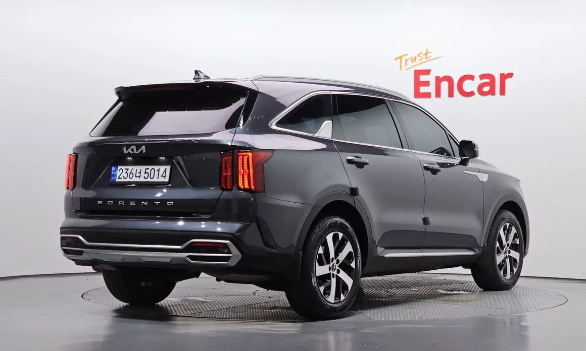 Kia Sorento — фото 4
