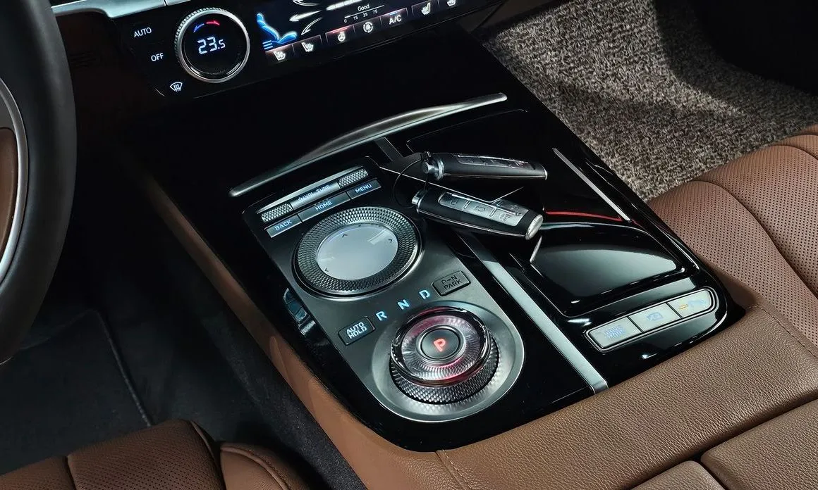 Genesis G80 — фото 9