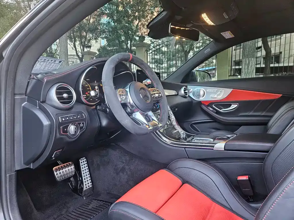Mercedes-Benz C-Class AMG — фото 10