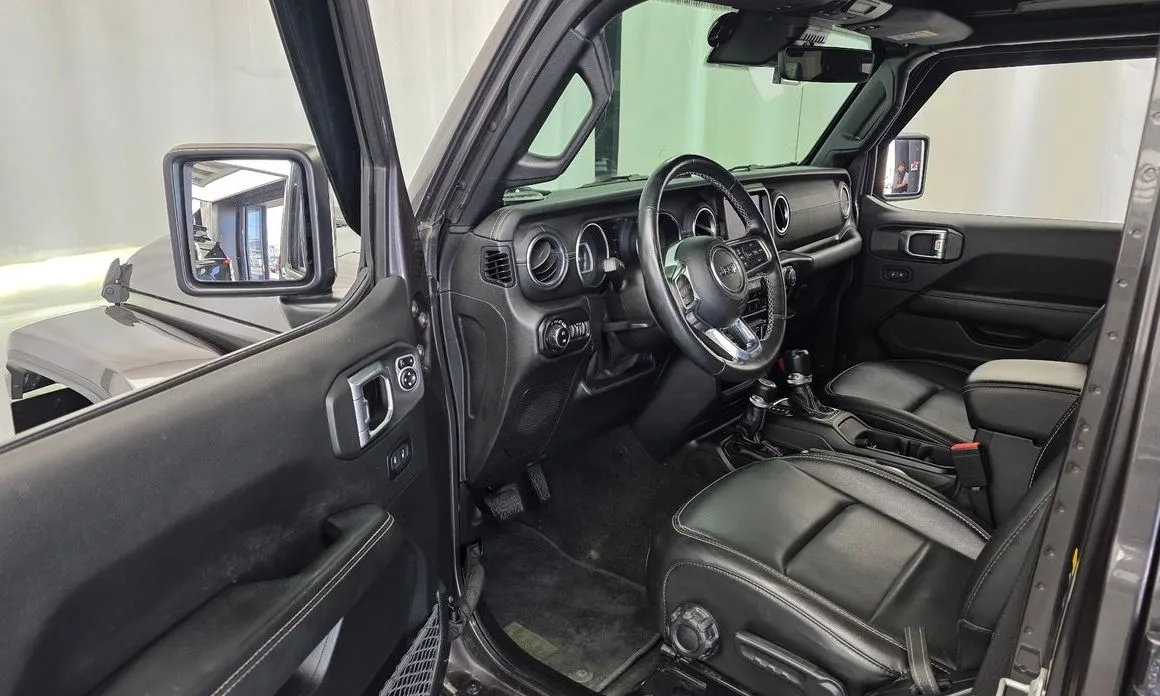 Jeep Wrangler — фото 4