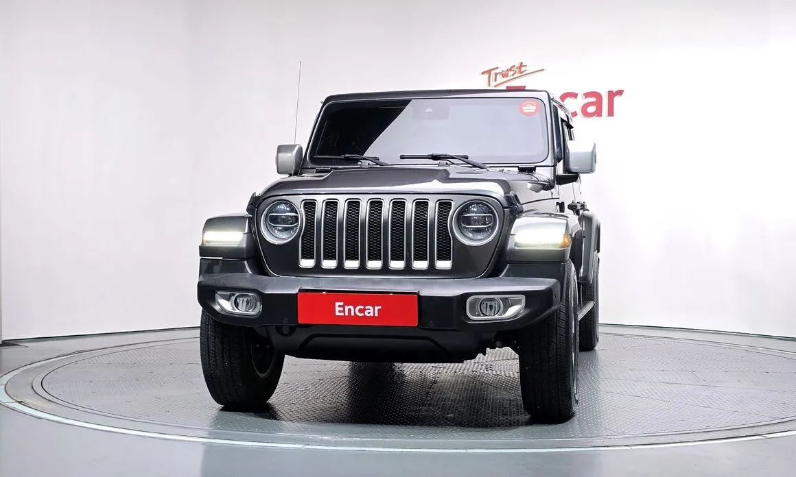 Jeep Wrangler — фото 9