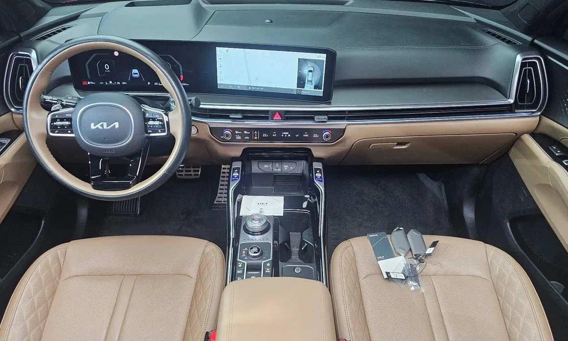 Kia Sorento — фото 10