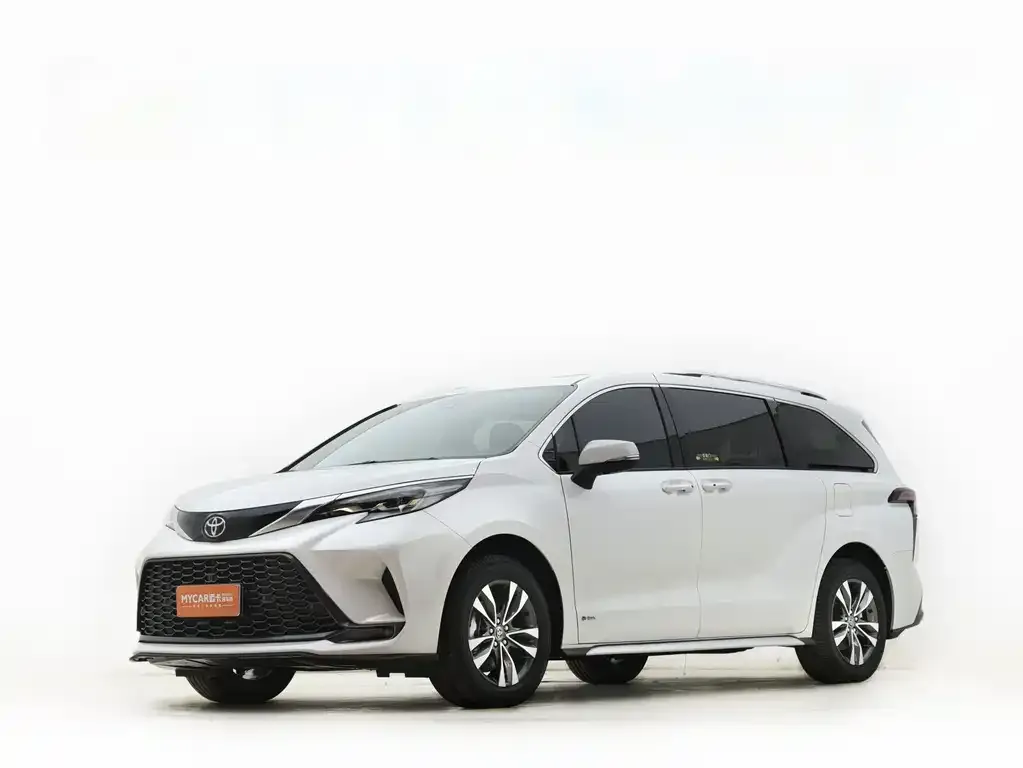 Toyota Granvia — фото 1