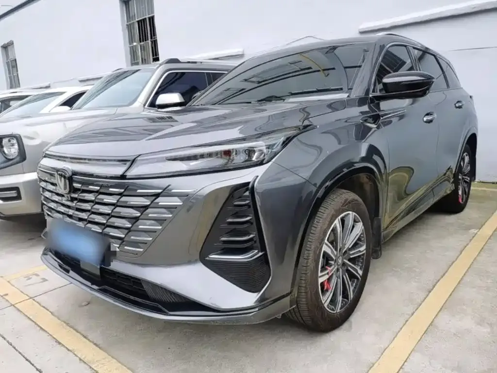 Changan CS75 PLUS — фото 2