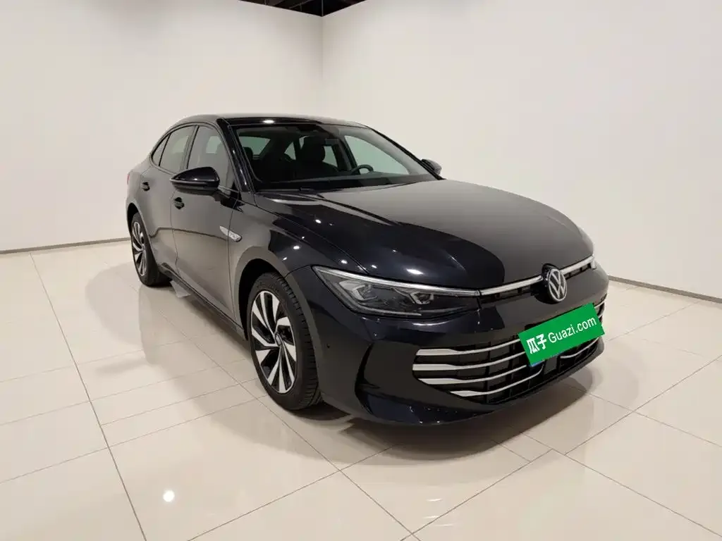 Volkswagen Passat — фото 3