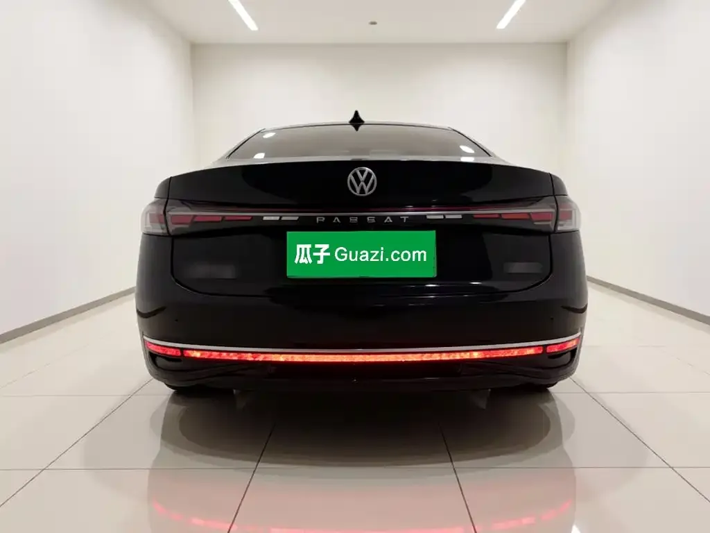 Volkswagen Passat — фото 6