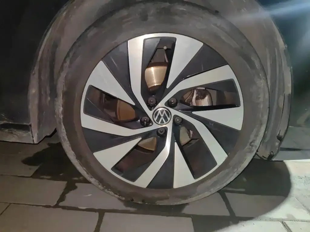 Volkswagen Passat — фото 8