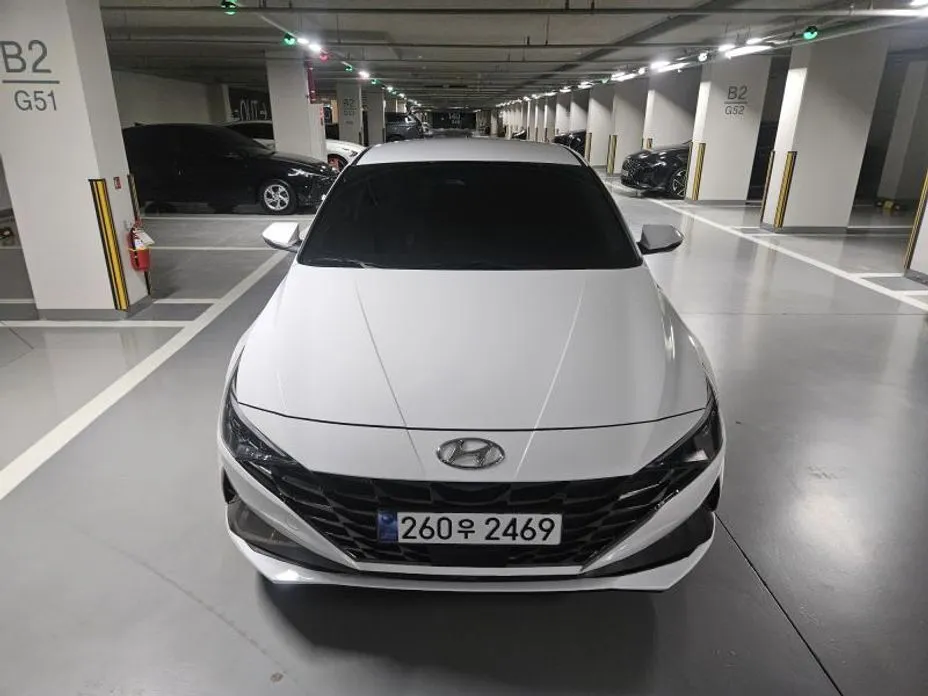 Hyundai AVANTE — фото 3