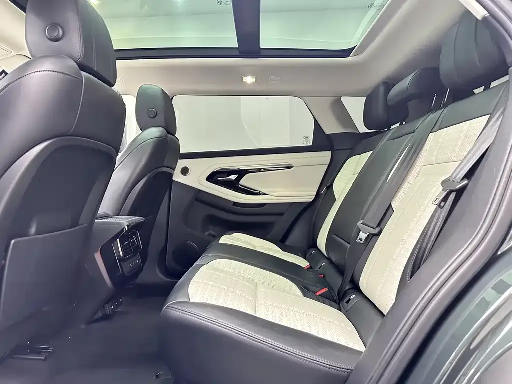 Land Rover Evoque — фото 9