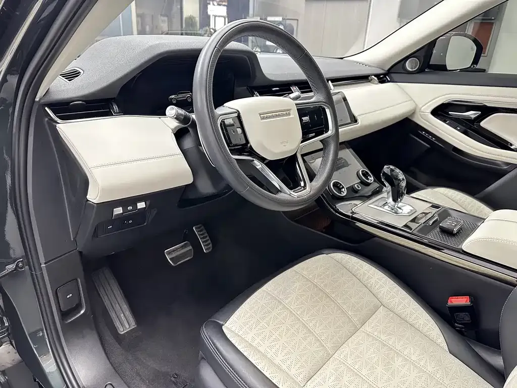Land Rover Evoque — фото 7