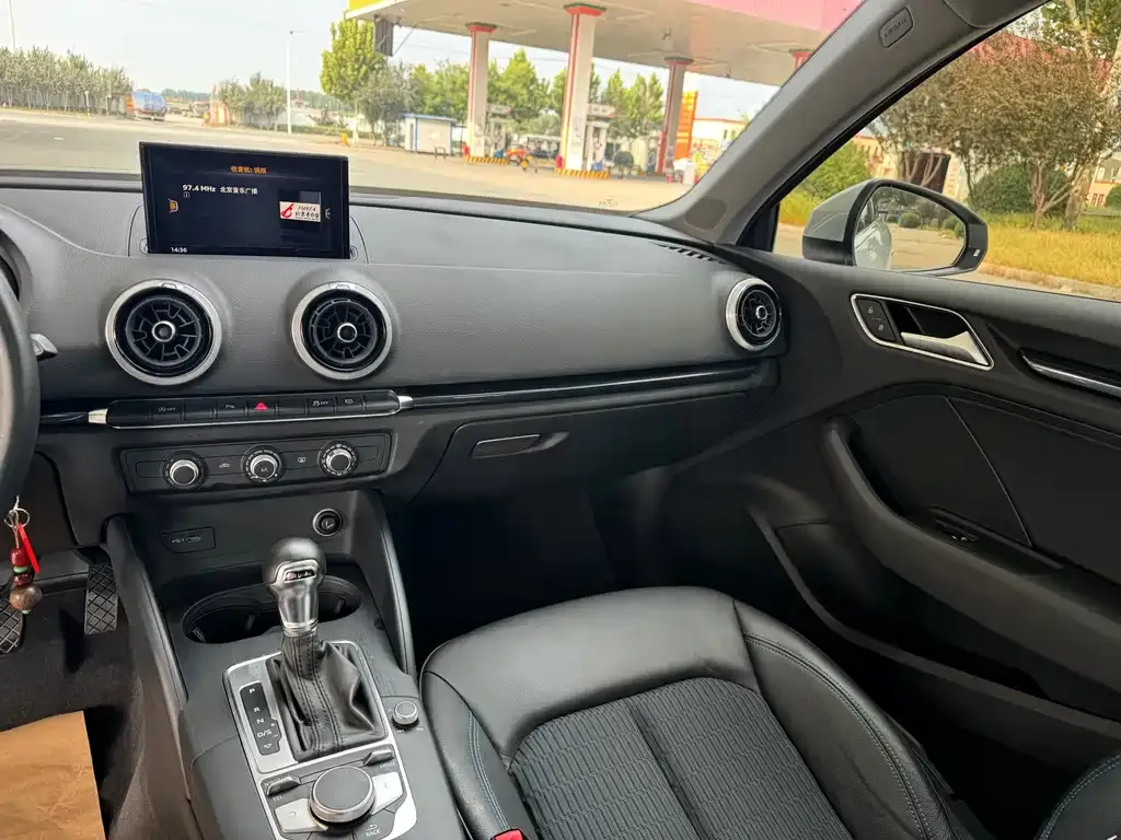 Audi A3 — фото 5
