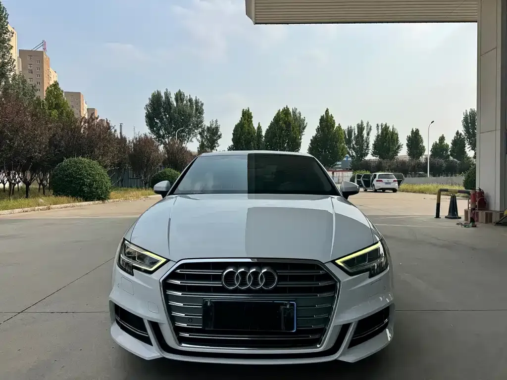 Audi A3 — фото 2