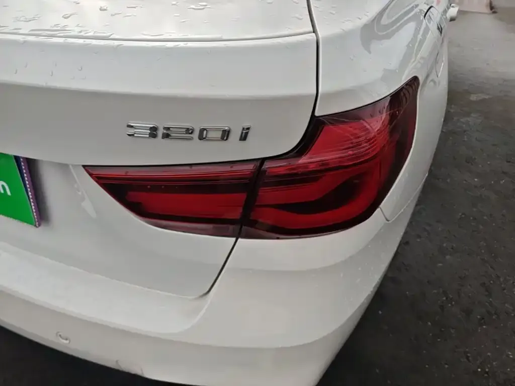 BMW 3 Series GT — фото 7