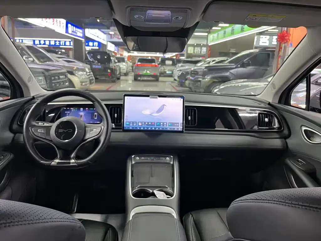 BYD Sealion 05 EV — фото 10