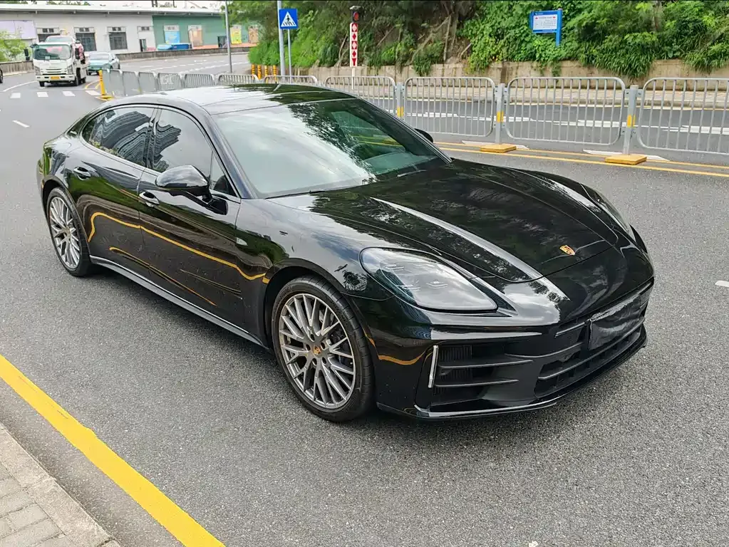 Porsche Panamera — фото 6