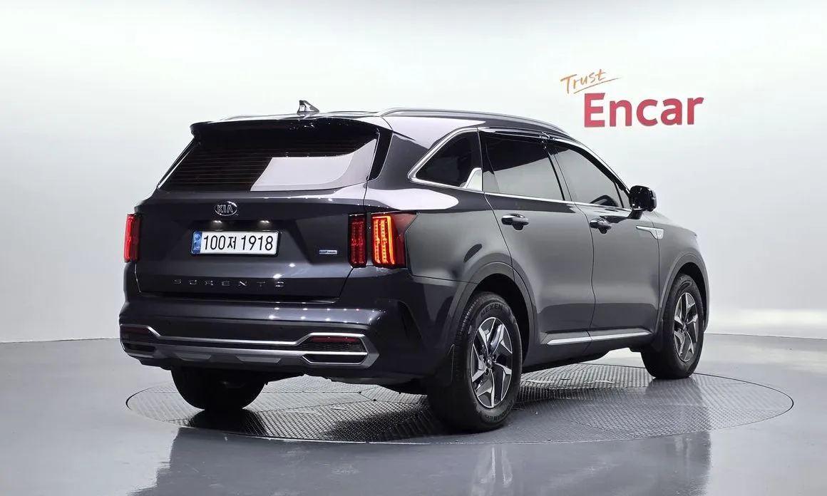 Kia Sorento — фото 4