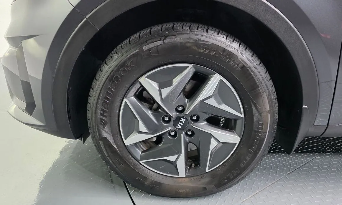 Kia Sorento — фото 3