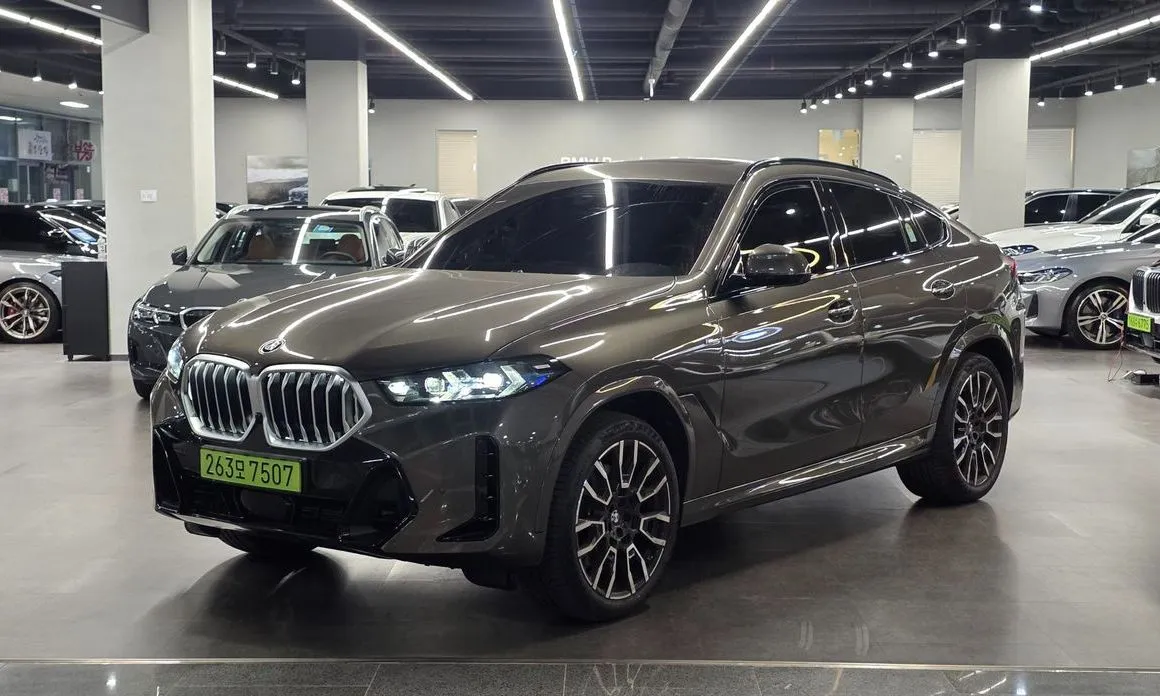 BMW X6 — фото 1