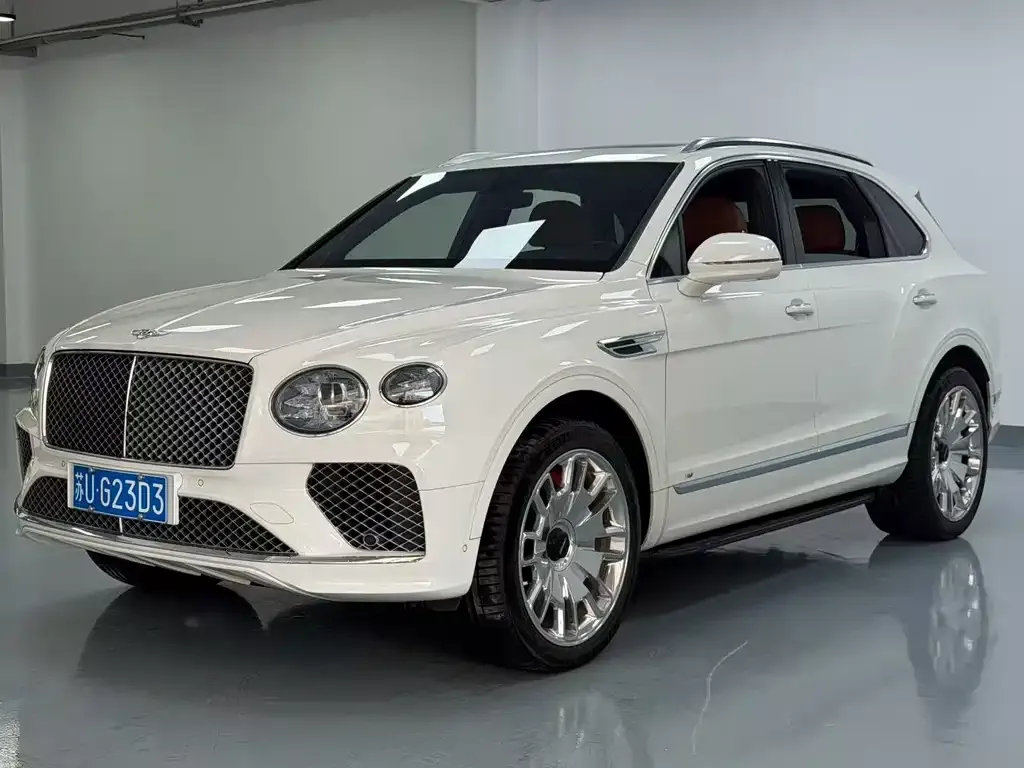 Bentley Bentayga — фото 1