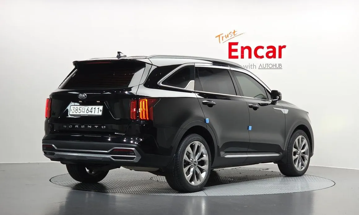 Kia Sorento — фото 4