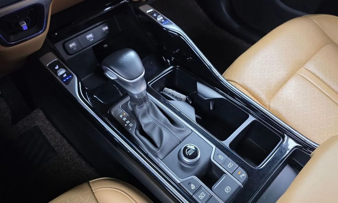 Kia Sorento — фото 5