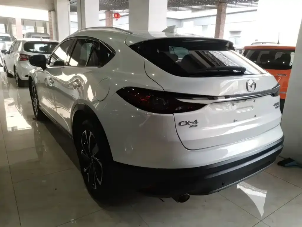 Mazda CX-4 — фото 7